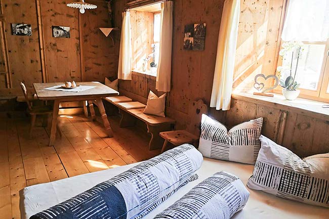 Bauernstube mit Schlafmöglichkeit