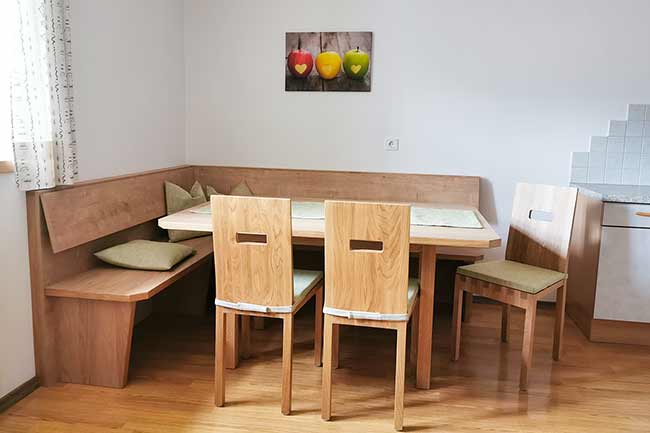 Tisch - Sitzecke