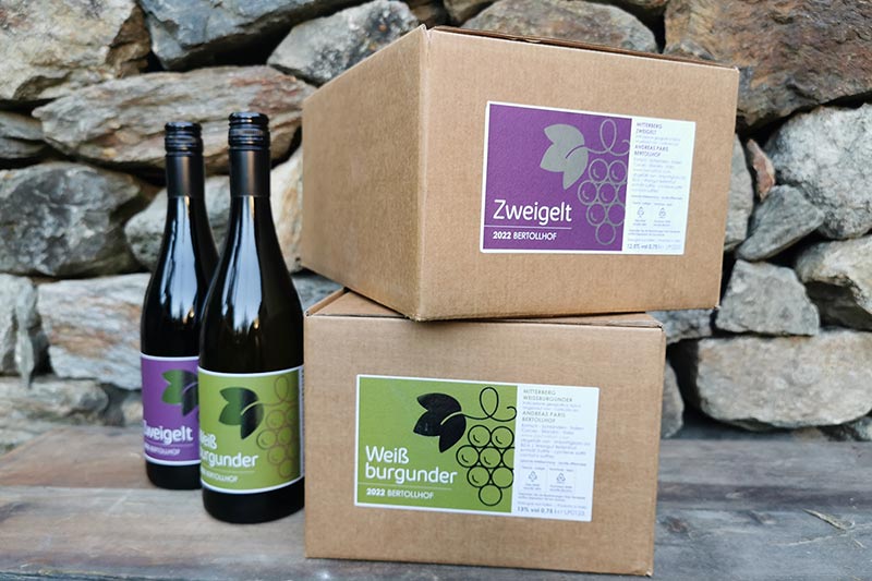 Verschiedene Weine vom Bertollhof